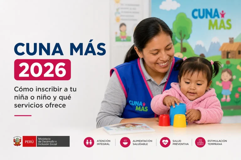 Cuidadora e criança brincando com brinquedos em CUNA MÁS 2026